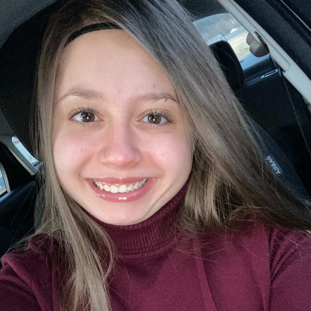 Meet your Posher, Ashleigh